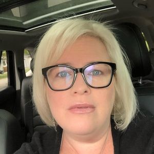 Meet your Posher, Darcie